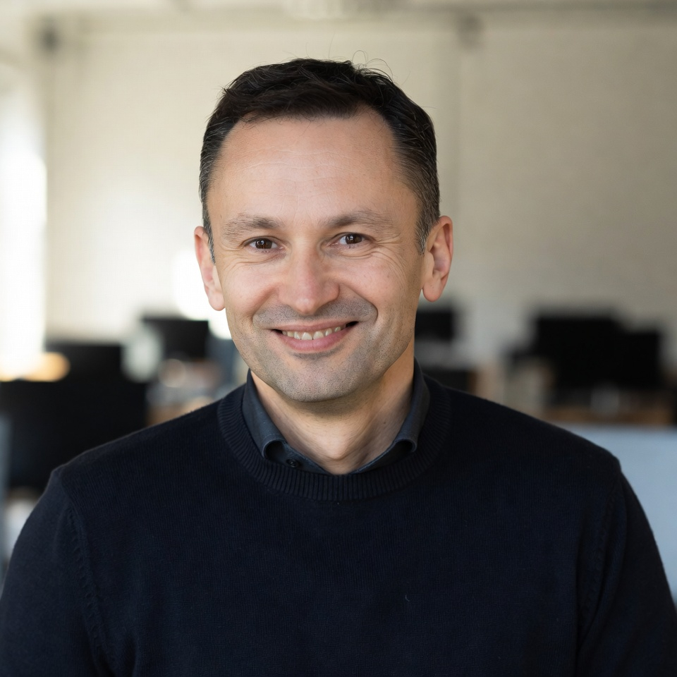 Prof. Piotr Kowalski